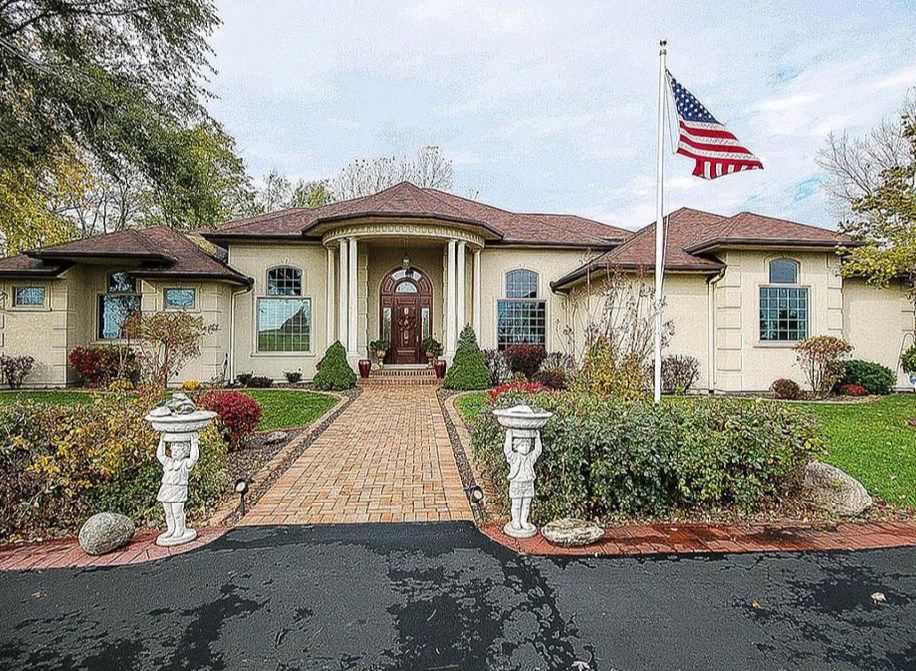 $599,900: 5720 Timberlake Drive, Decatur
